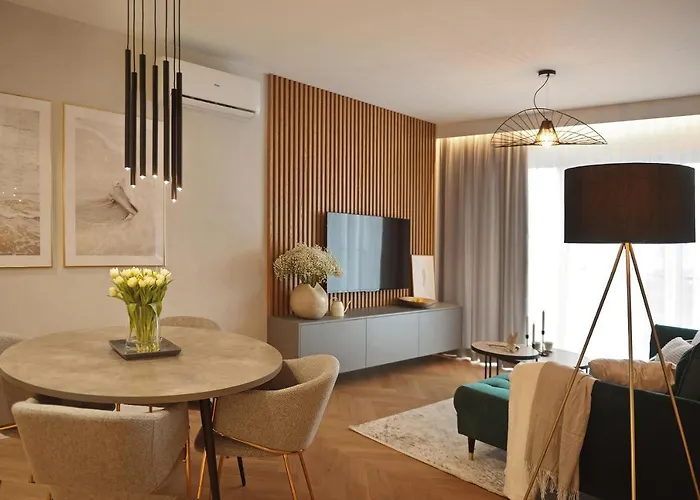 & Wave - Luxury Marina View With Spa, Pool & Free Parking