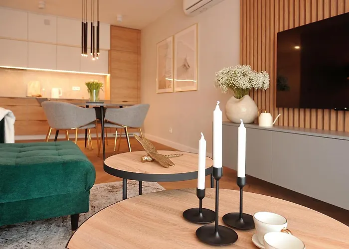 Apartment & Wave - Luxury Marina View With Spa, Pool & Free Parking