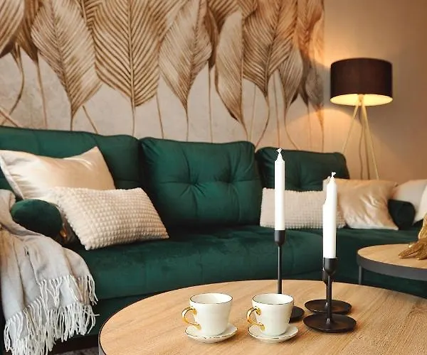 Apartman & Wave - Luxury Marina View With Spa, Pool & Free Parking