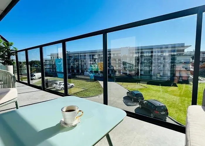 & Wave - Luxury Marina View With Spa, Pool & Free Parking *