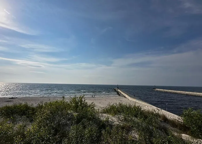 & Wave - Luxury Marina View With Spa, Pool & Free Parking Apartment Dziwnów