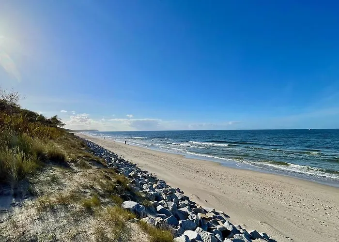 & Wave - Luxury Marina View With Spa, Pool & Free Parking Apartment Dziwnów