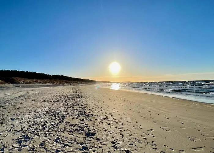 & Wave - Luxury Marina View With Spa, Pool & Free Parking Apartment *